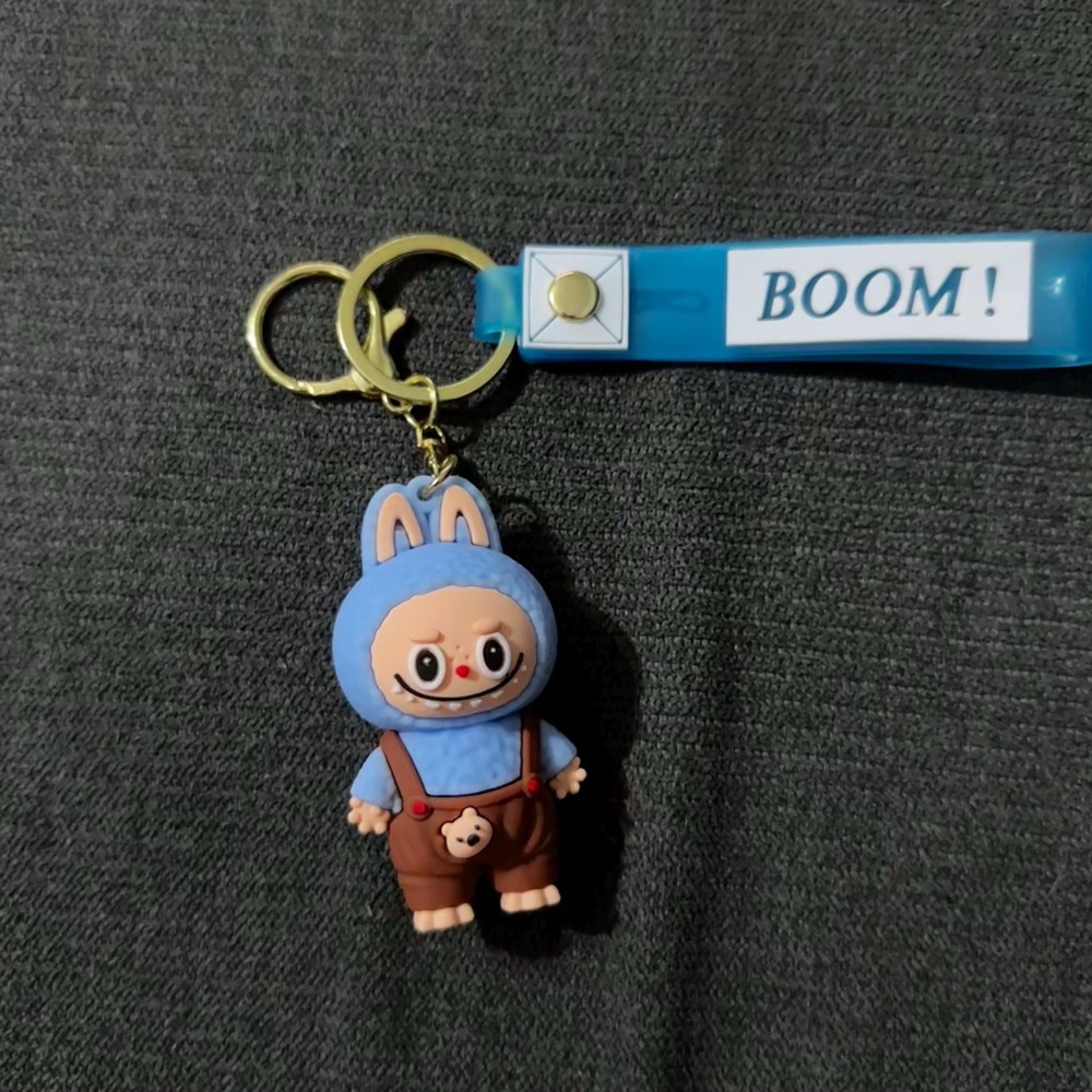 LABUBU KEYCHAINS🤩🤩 - Picture 4 of 4